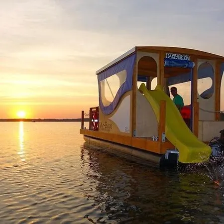 In Petersdorf Mit Schoenem Garten Semesterbostad *